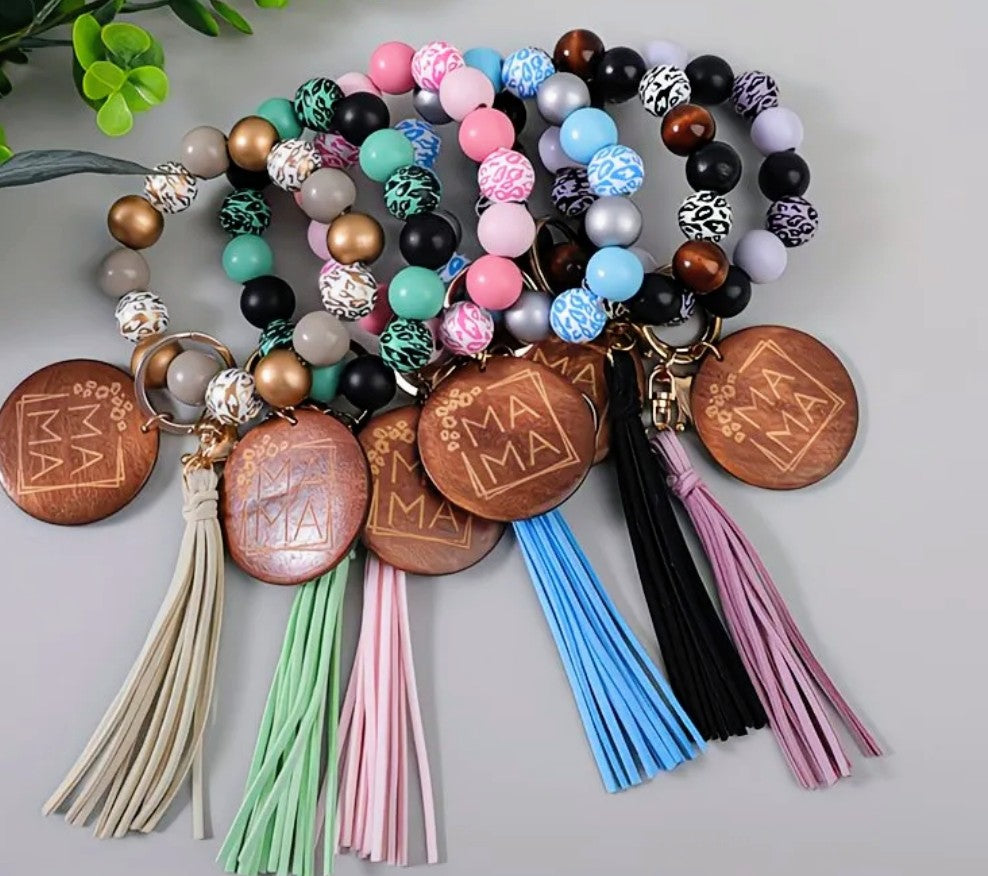 Wristlet keychain