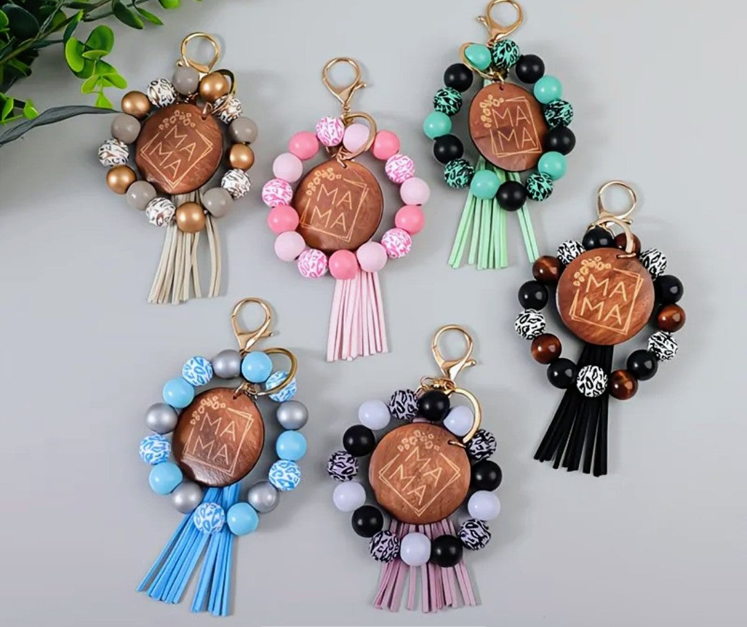 Wristlet keychain