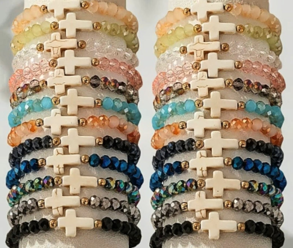 Cross bracelet made with beautiful gems