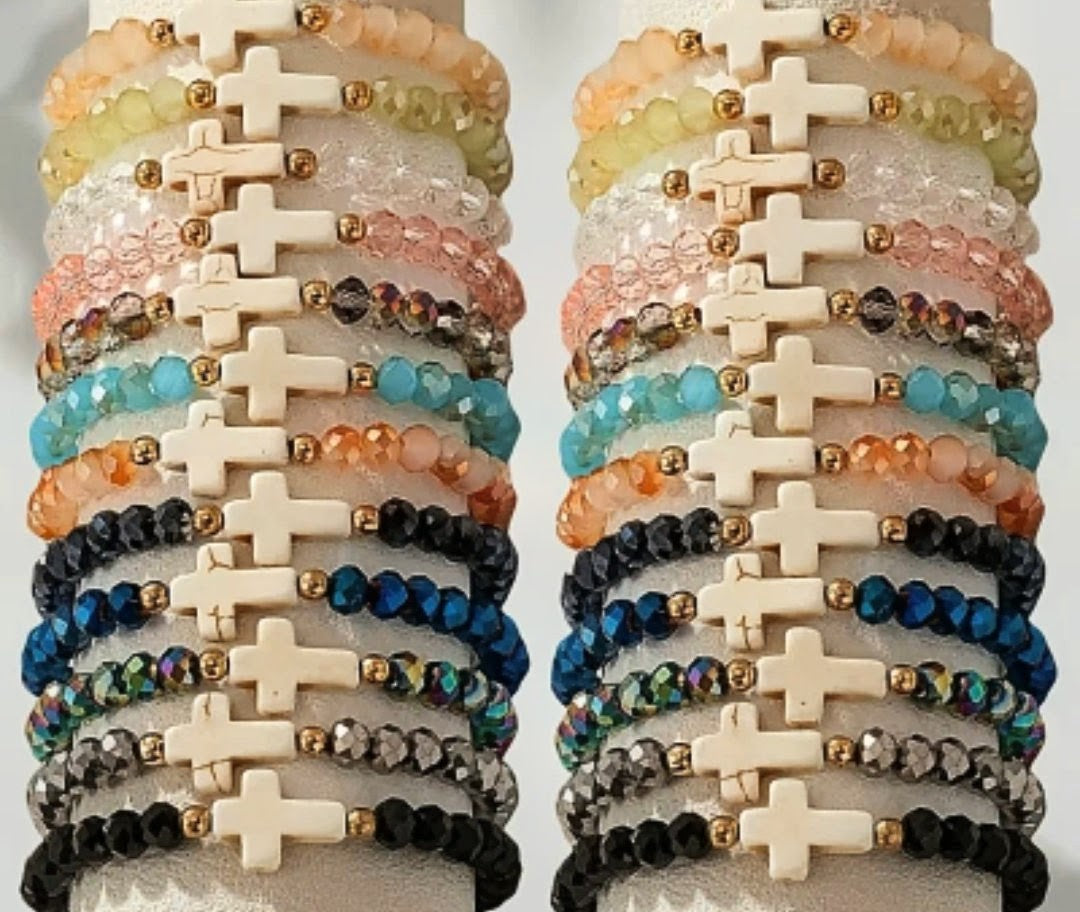 Cross bracelet made with beautiful gems